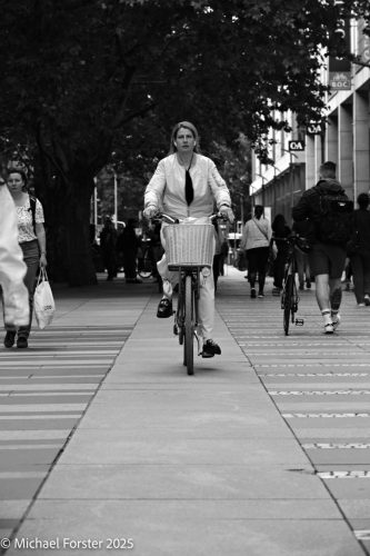 Fahrrad Folge der Linie