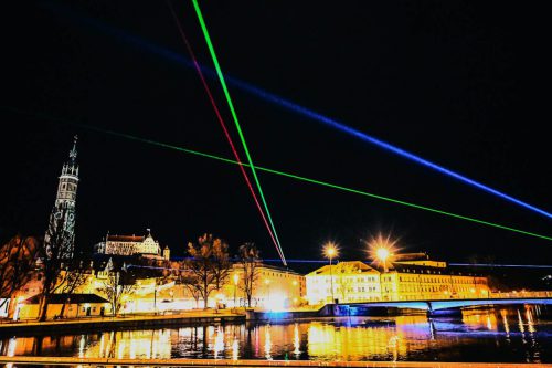 WW 006 Folge-der-Linie Laserstrahlen